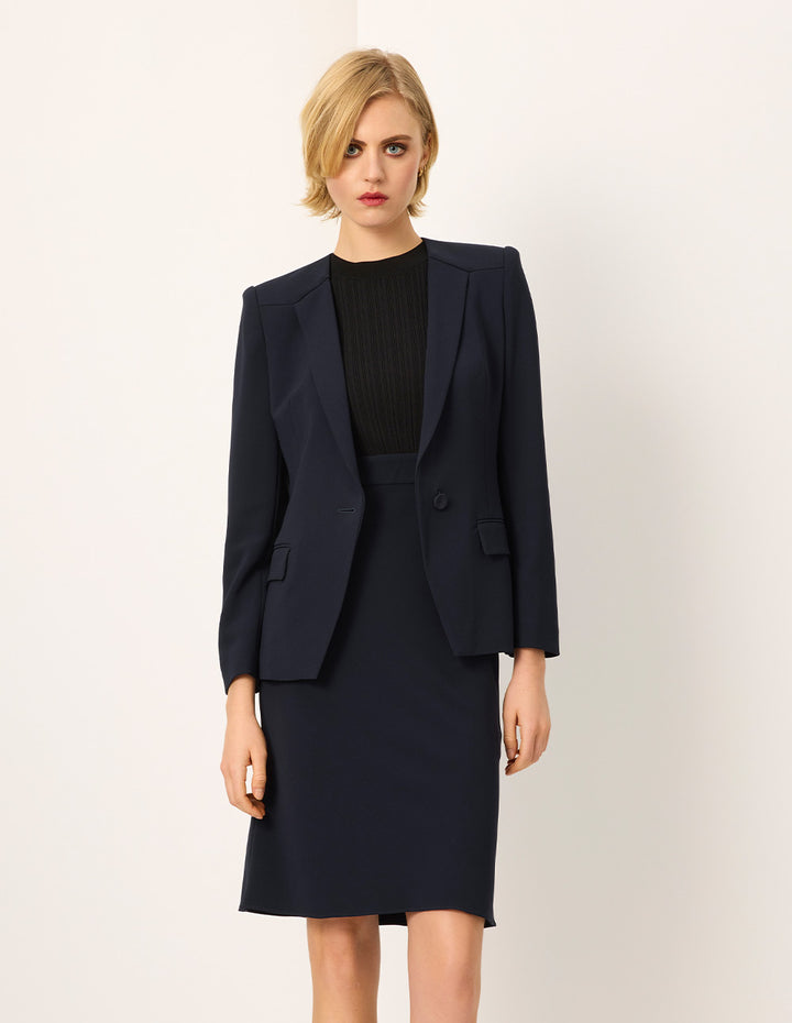 MARYLING Peaked Lapel Long-Sleeve Single-Breasted Blazer