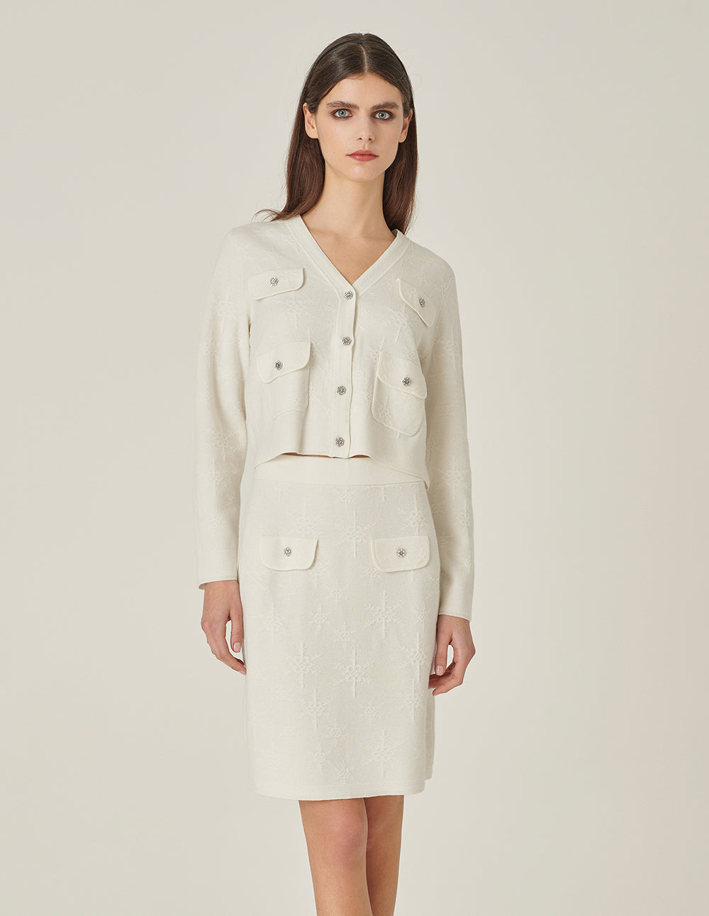 MARYLING V-Neck Multi-Pocket Long-Sleeve Jacquard Cropped Knitted Cardigan