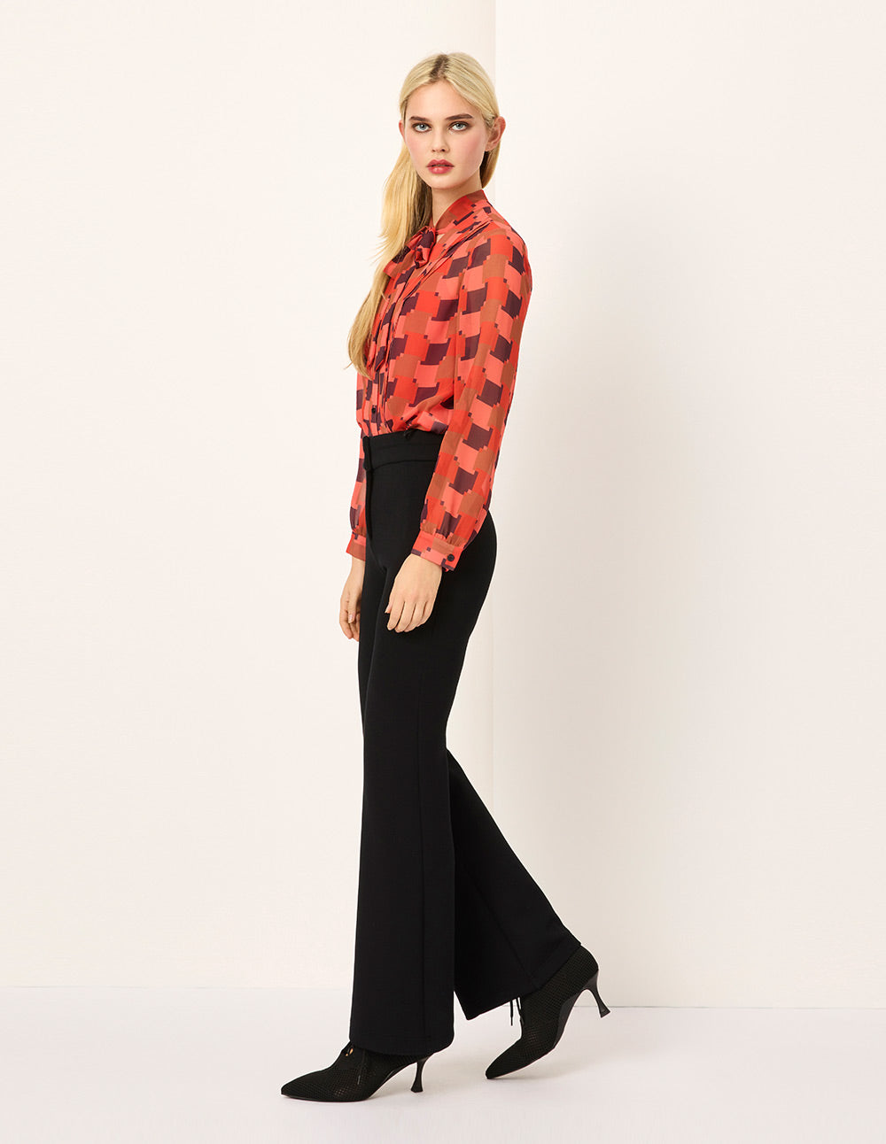 MARYLING Red Houndstooth V-Neck Tie-Front Blouse