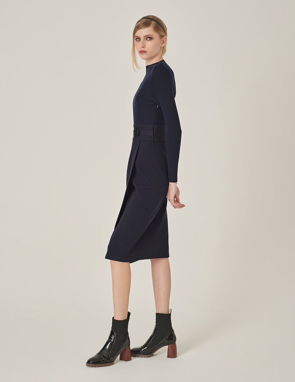 MARYLING Crew-Neck Long Sleeve Patchwork Sheath Slits Midi Knitted Wool Dress