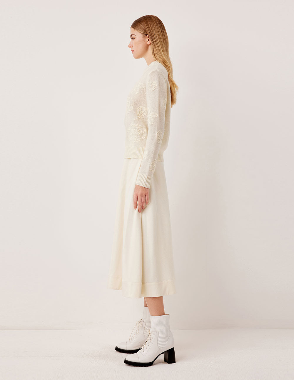 MARYLING Ribbed Round Neck Merino Wool Off-White Jacquard Pullover Sweater