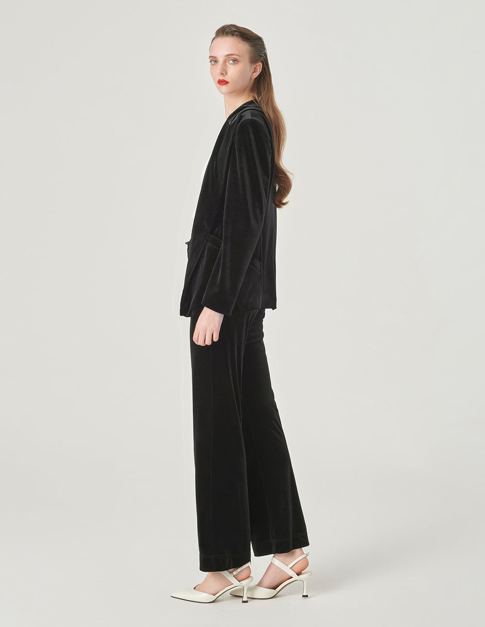 MARYLING Black Waisted Velvet Blazer