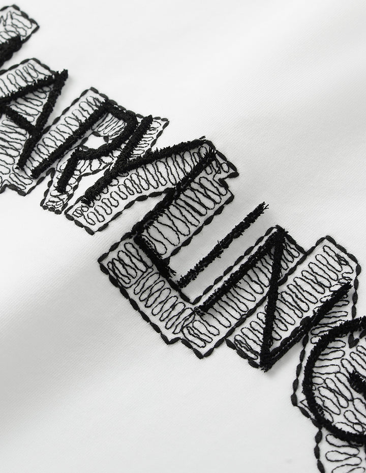 MARYLING Round Neck Short Sleeve Hand-Lettered Logo T-Shirt