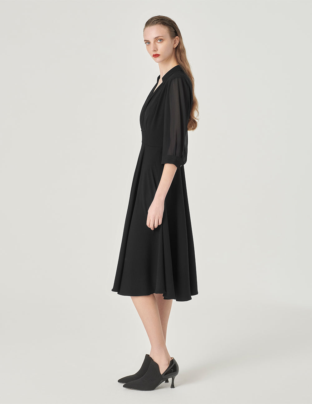 MARYLING V-Neck Mid-Sleeve A-Hem Skirt
