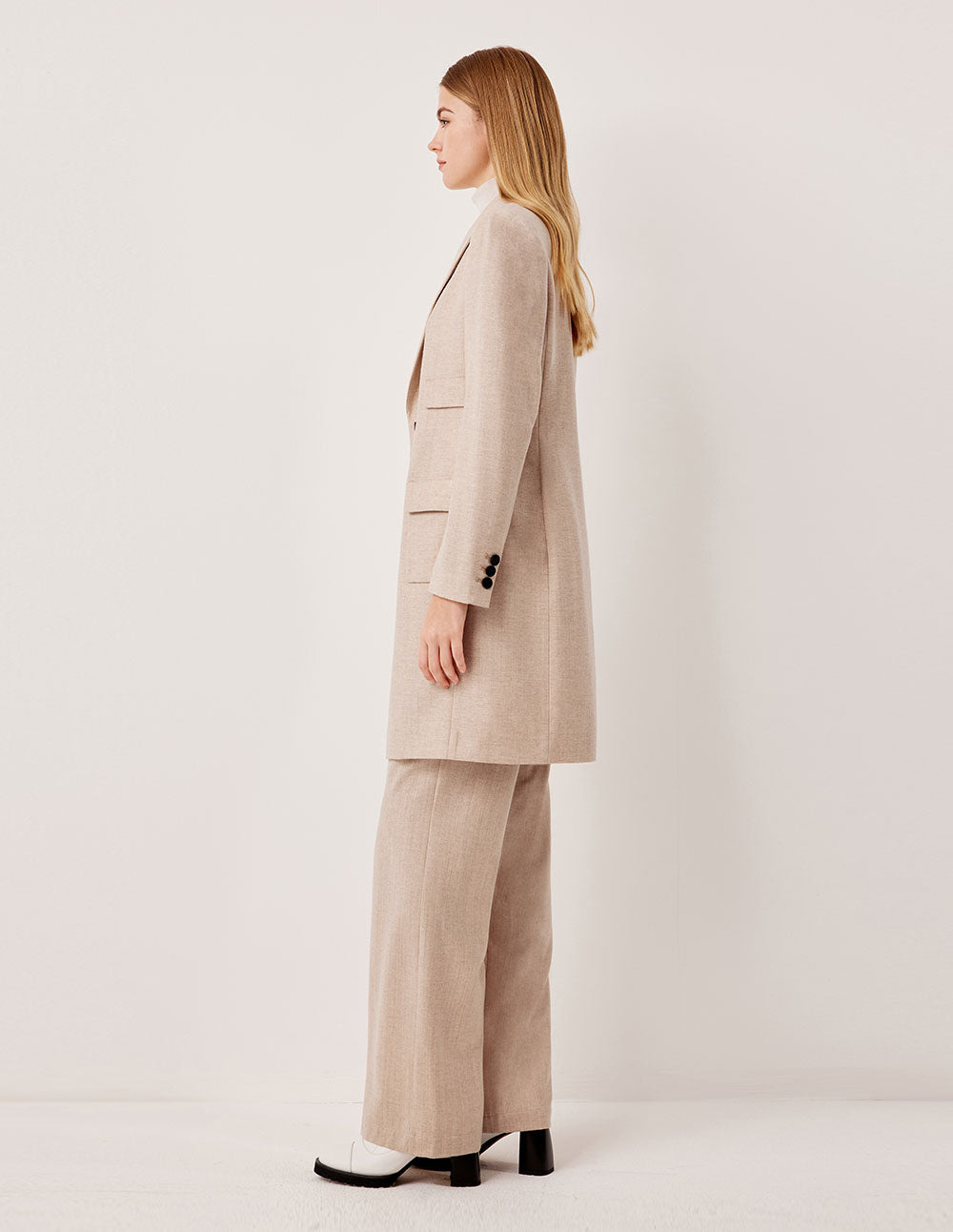 MARYLING Peaked Lapel Vintage Double-Breasted Beige Long Wool Coat