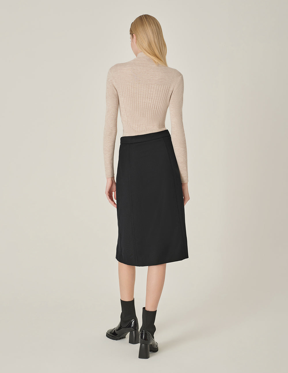 MARYLING Black Hem Slit Small A Hem Skirt