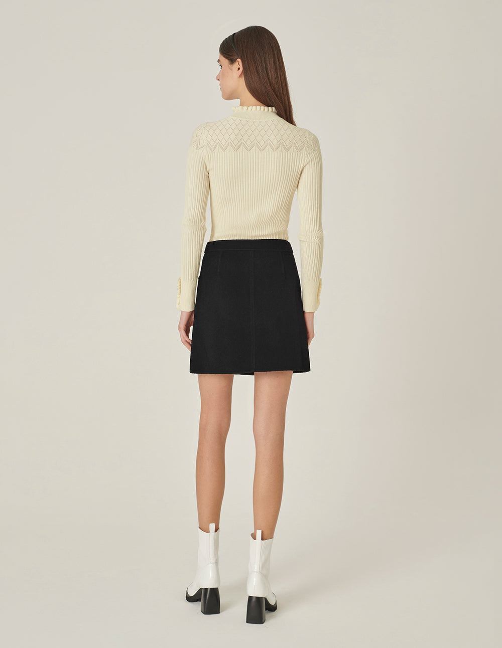 MARYLING Black Curved Split Mini Skirt