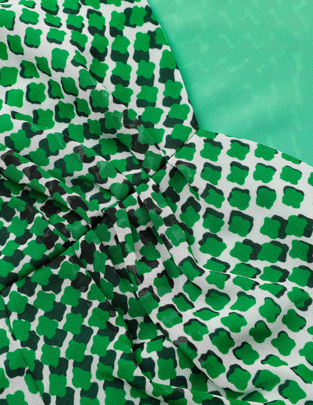 MARYLING Short Sleeve Ruffled Empire Waist A-Hem Dress