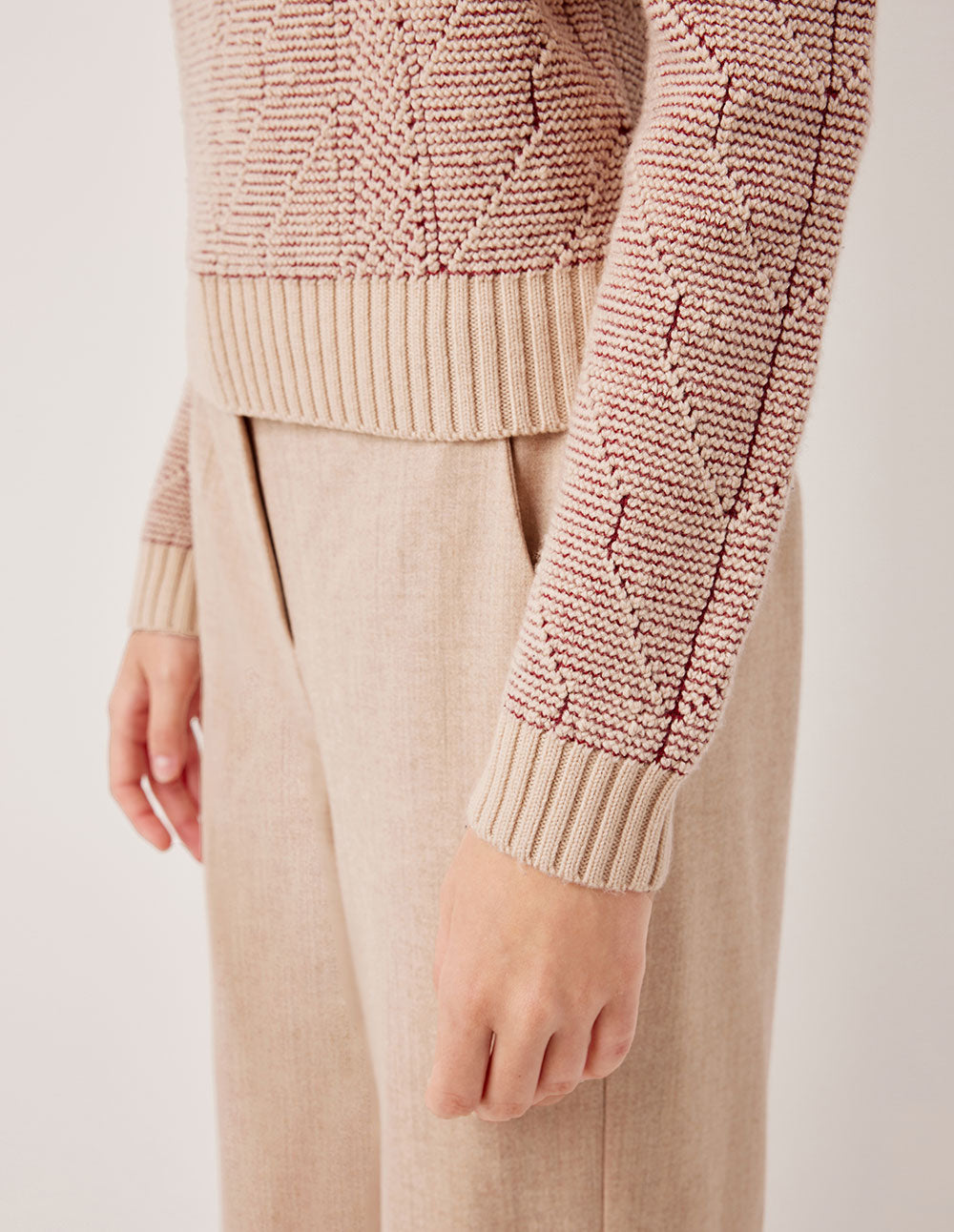 MARYLING Ribbed V-Neck Cable Texture Relaxed Fit Wool Pullover Sweater