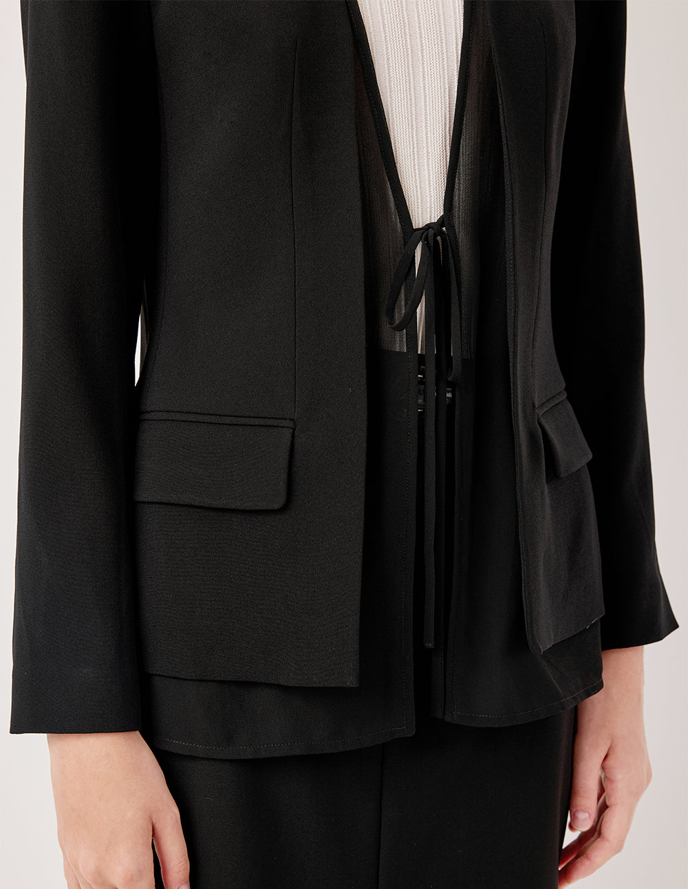 MARYLING Double-Layered Collarless Long-Sleeve Tie Silk & Triacetate Blazer