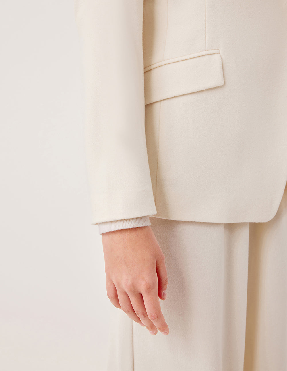 MARYLING V-Neck One-Button Long Sleeve Wool Blazer