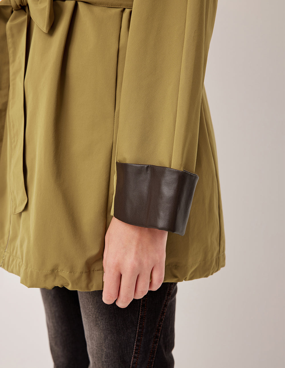 MARYLING Collared Zipper Belt Mid-Length Coat