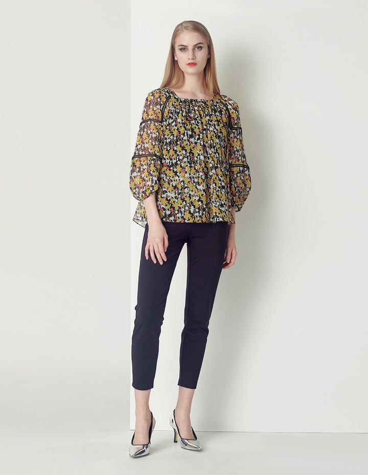 MARYLING Square Collar Puffed Sleeves Print Top