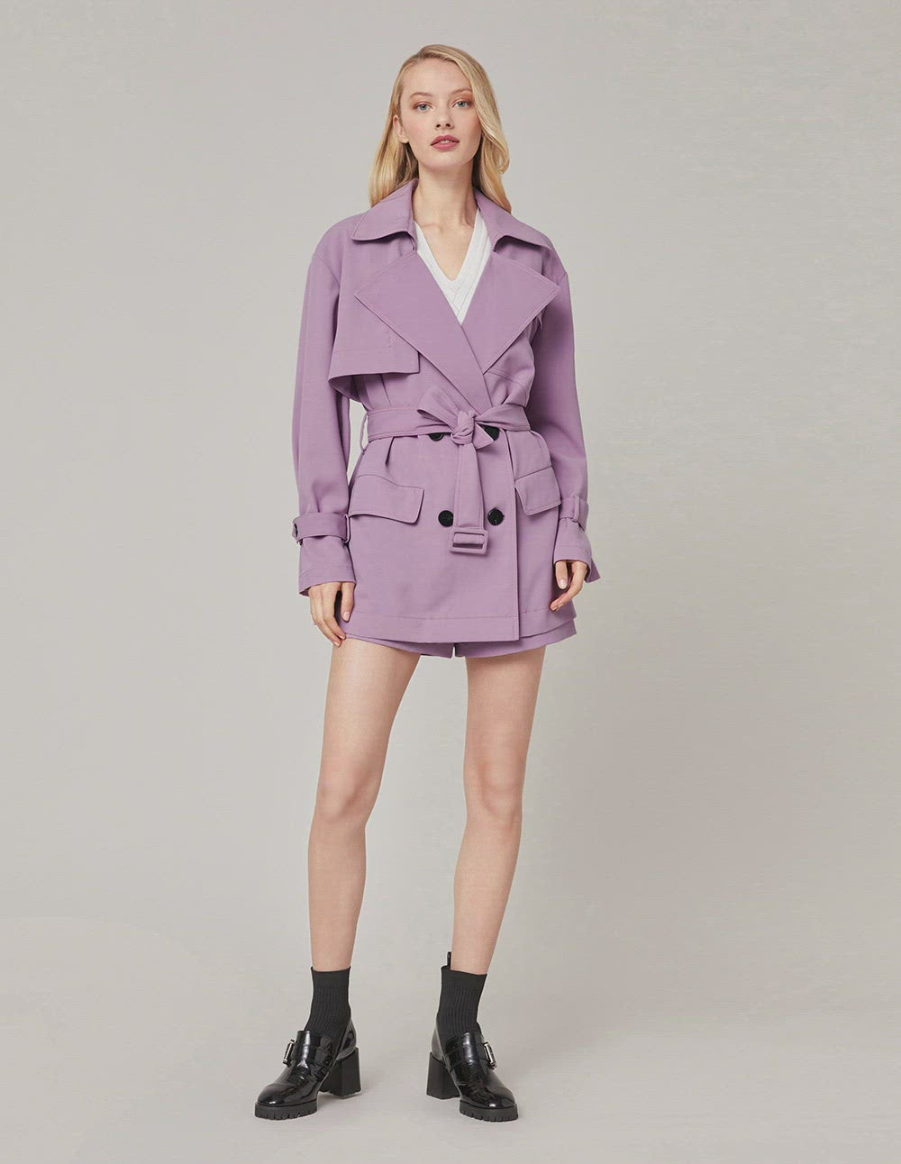 MARYLING CONTRAST BUTTON EMBELLISHED TWILL SHORTS