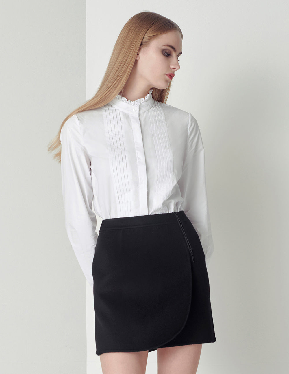 MARYLING Black slim mini skirt