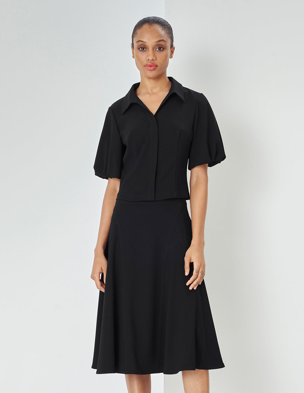 MARYLING Black Small V-Neck Puff Sleeve Short Top