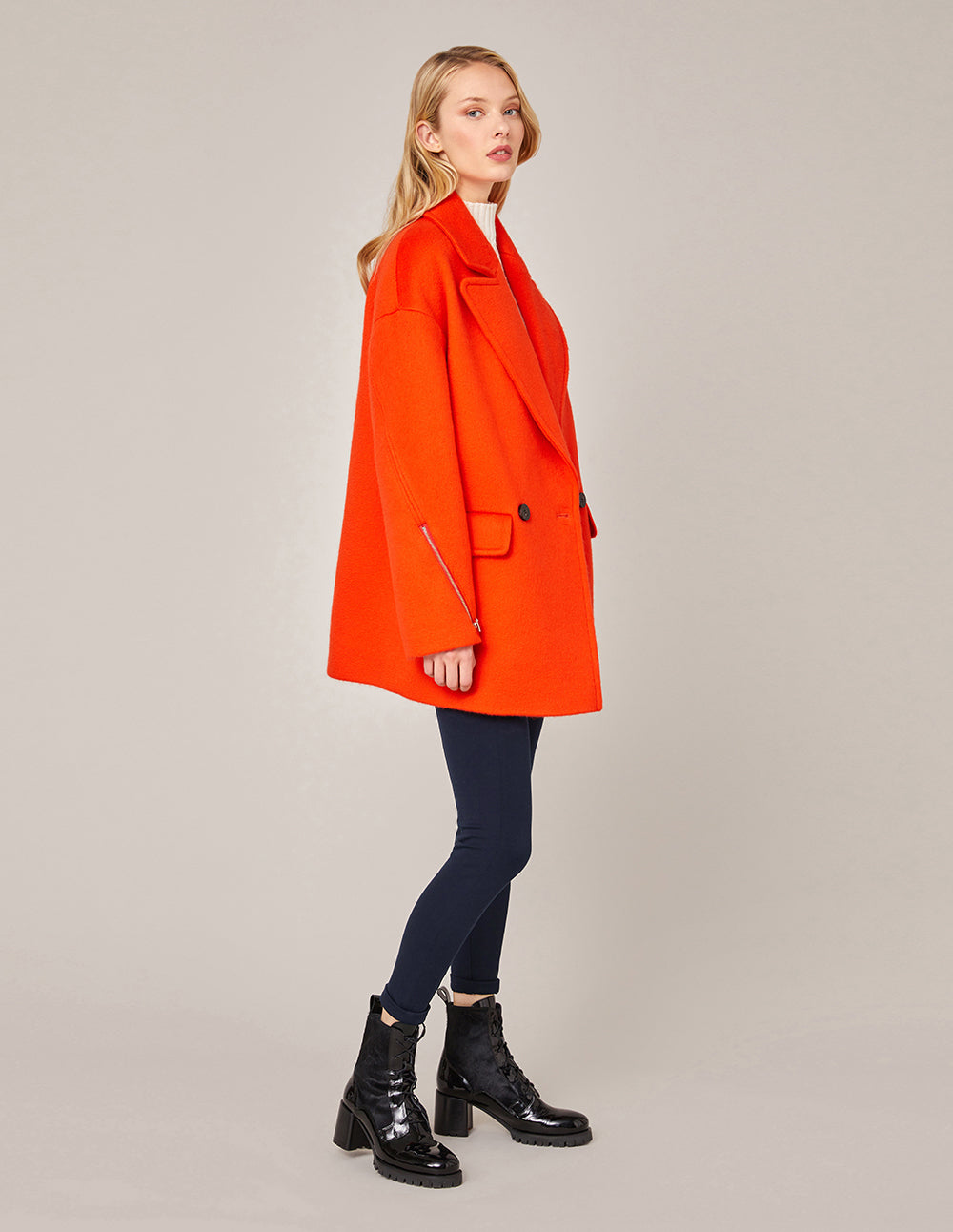 MARYLING BLACK SPANDEX KNIT SLIM FIT PANTS