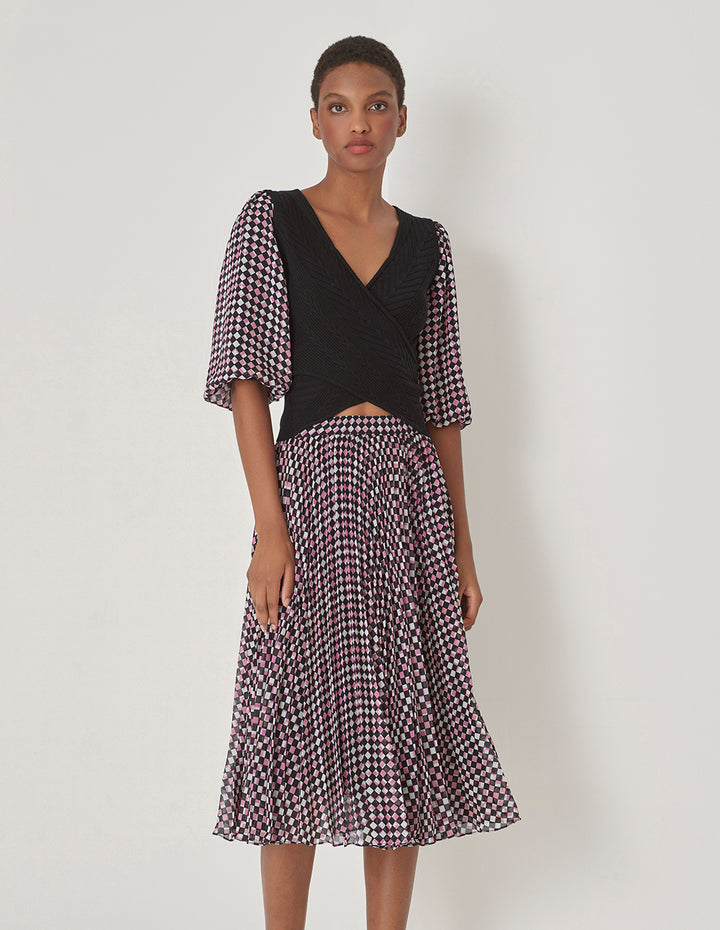 MARYLING Cranberry Checkered Sun Pleated Print Skirt