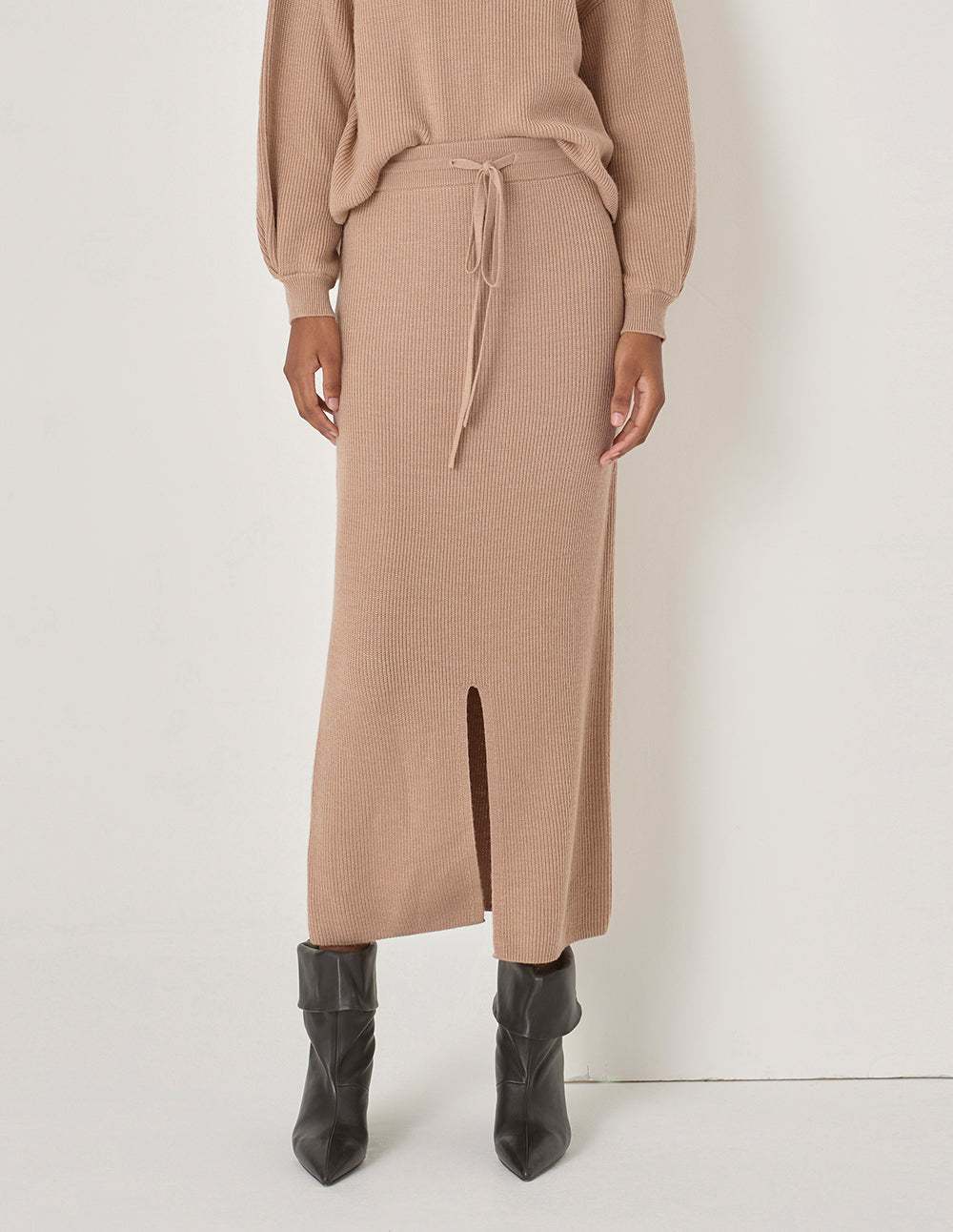 MARYLING Beige Knit Skirt