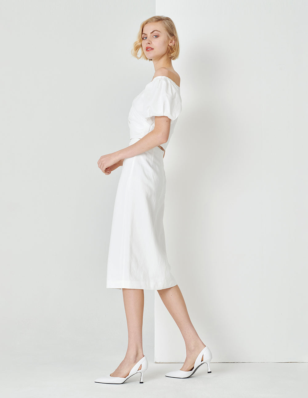 MARYLING White Straight Slit One Step Skirt