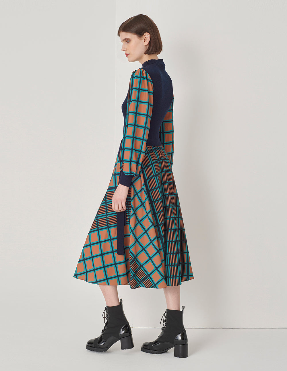 MARYLING Art Cube V Neck Knit Woven Dress