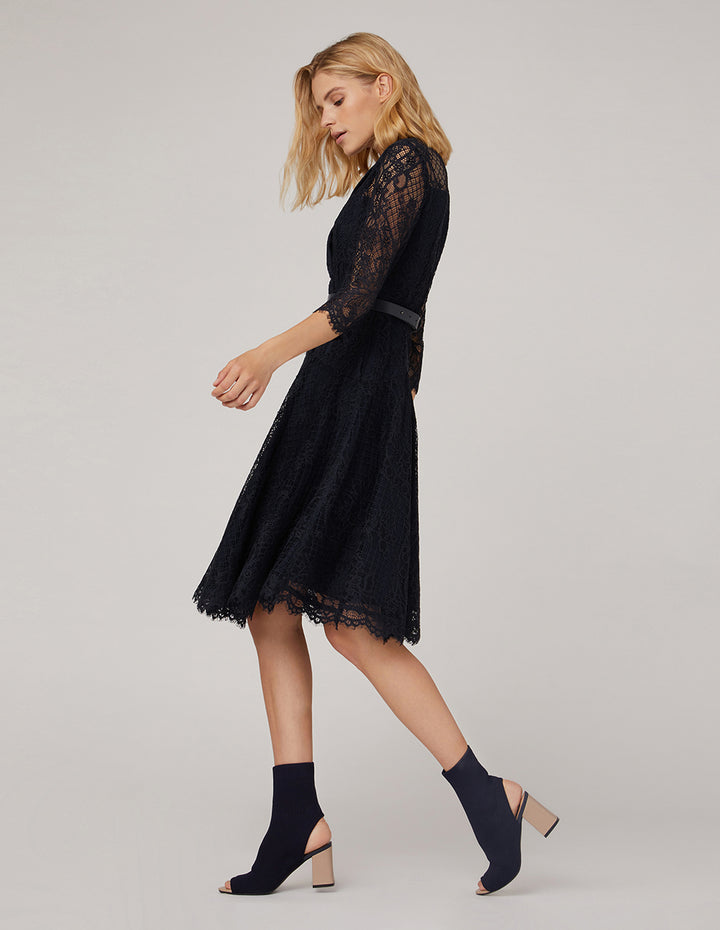 MARYLING Peak-Lapel Midi Lace Dress