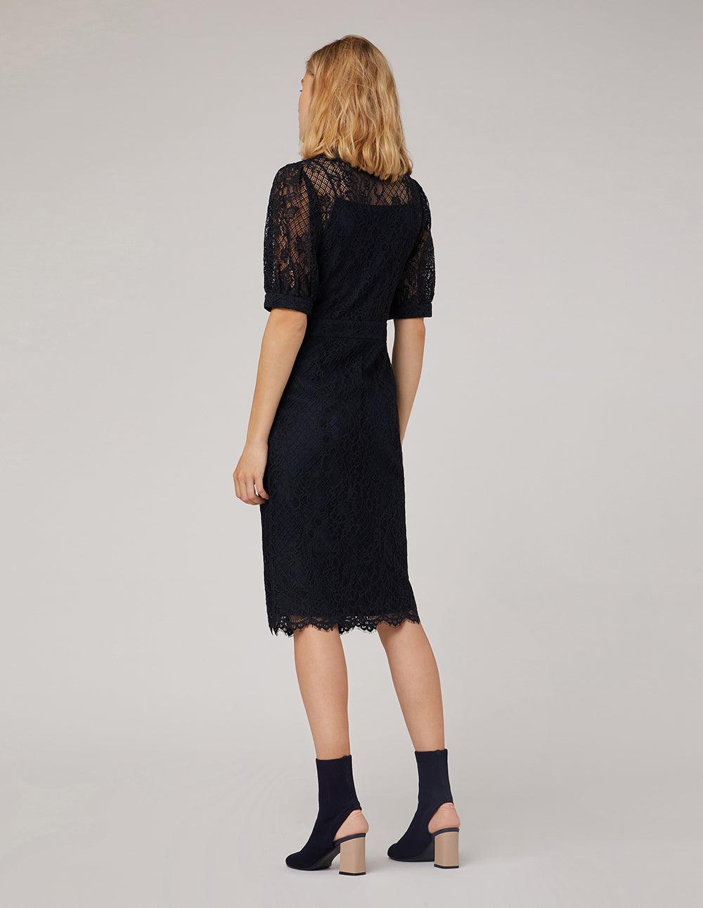 MARYLING Peak-Lapel Midi Lace Dress