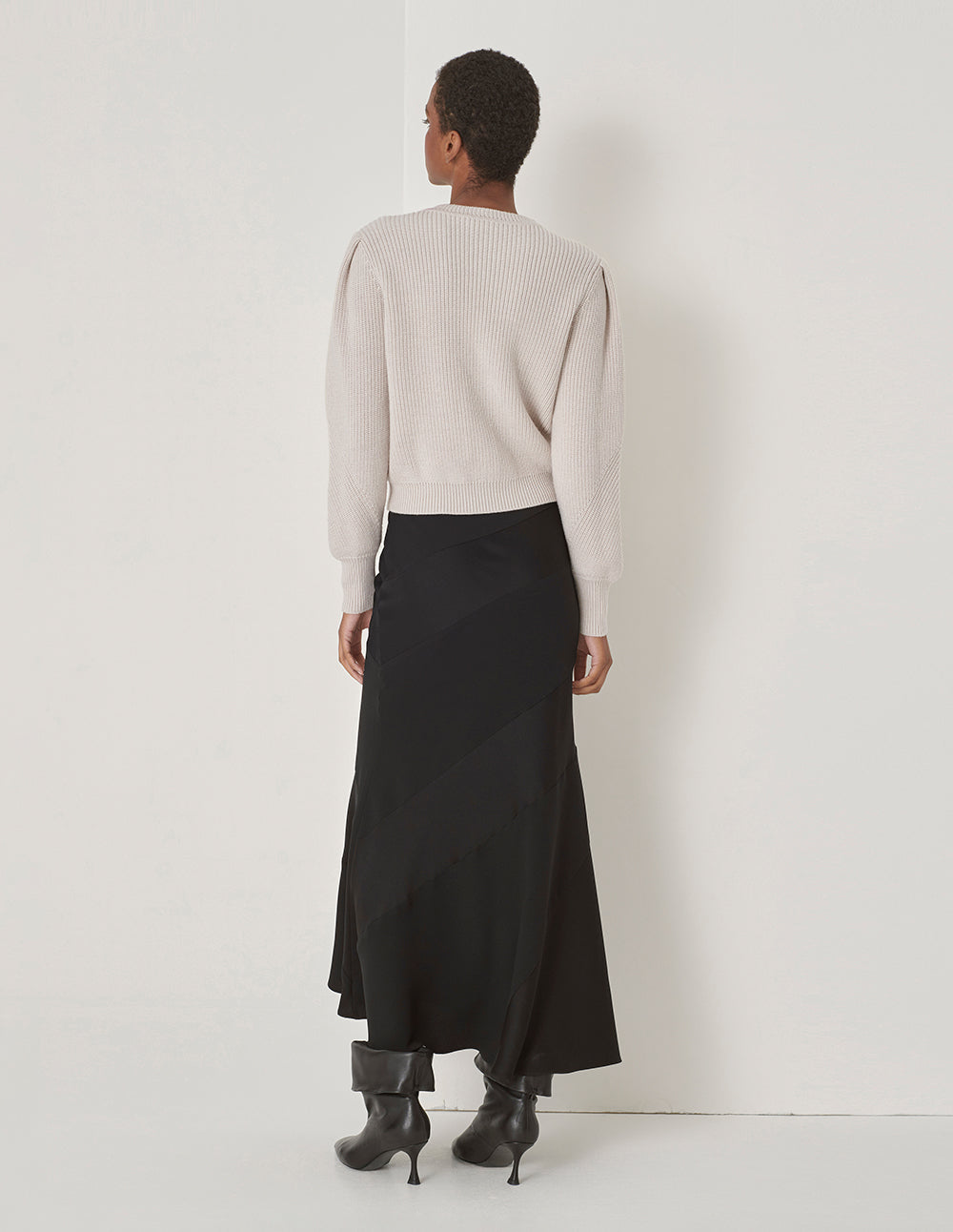 MARYLING Beige Round Neck Puff Sleeve Knitted Pullover