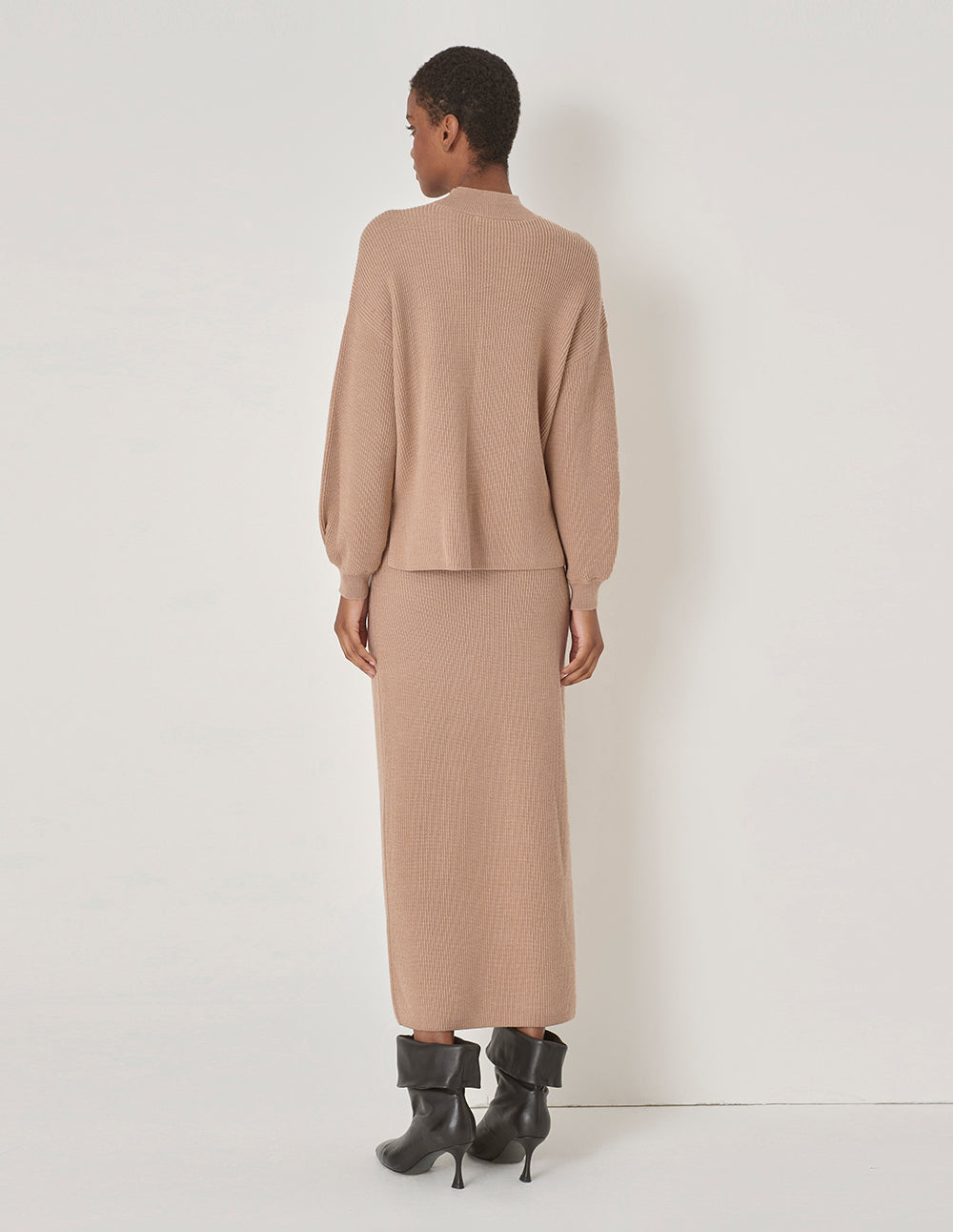 MARYLING Beige Knit Skirt