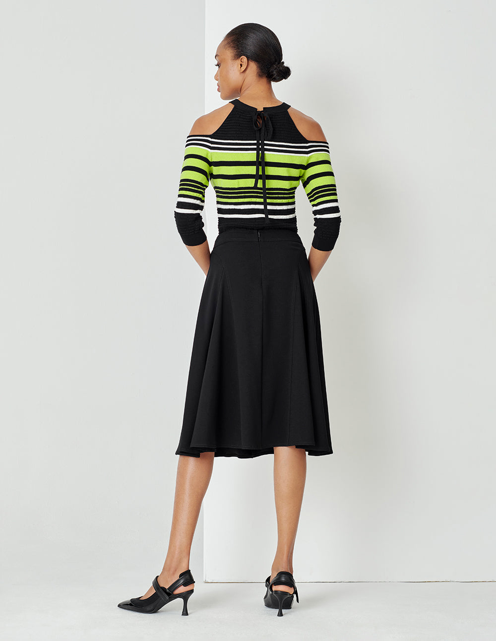 MARYLING Emerald Green Round Neck Off-Shoulder Top