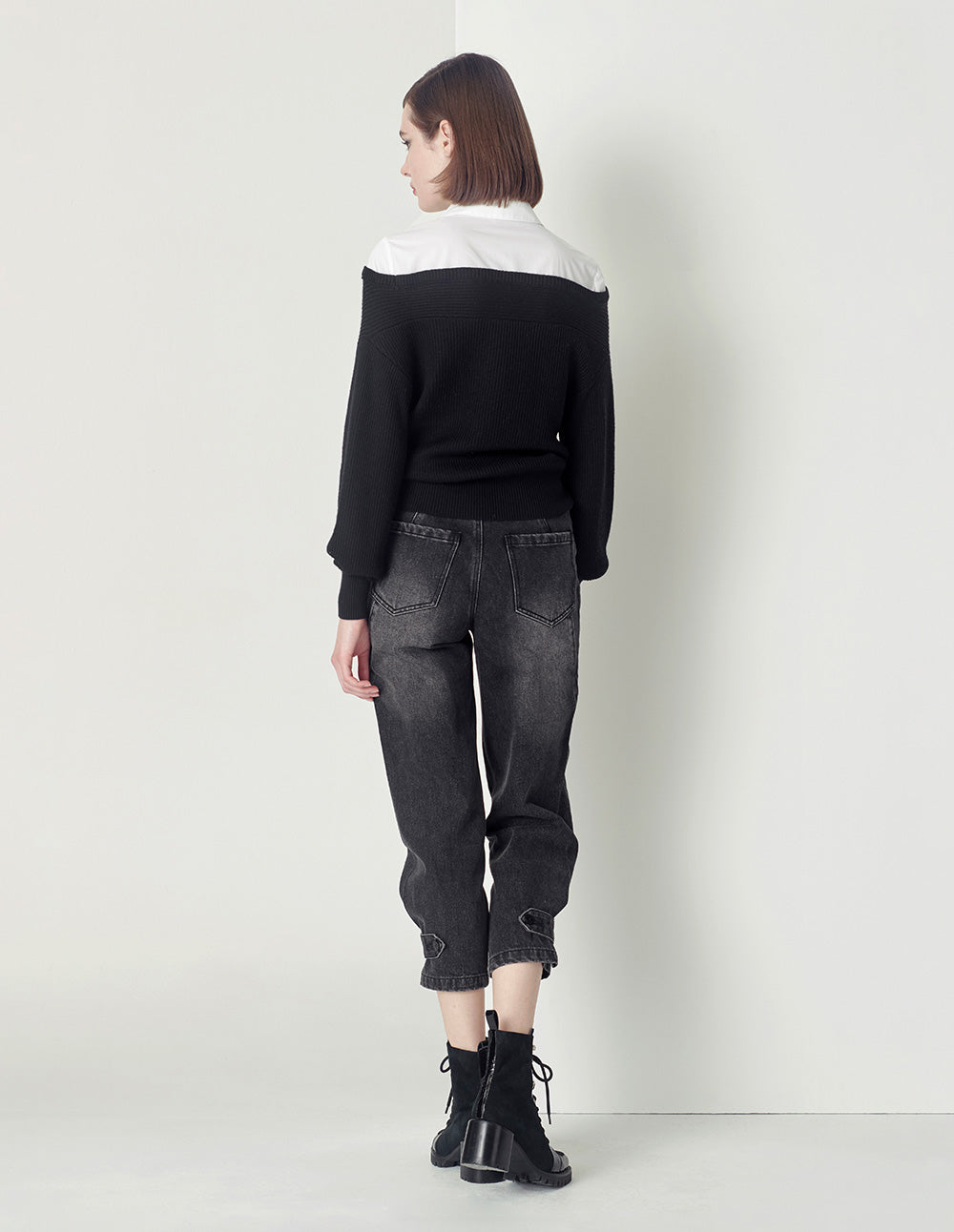Maryling Black Tapered Feet Cropped Jeans