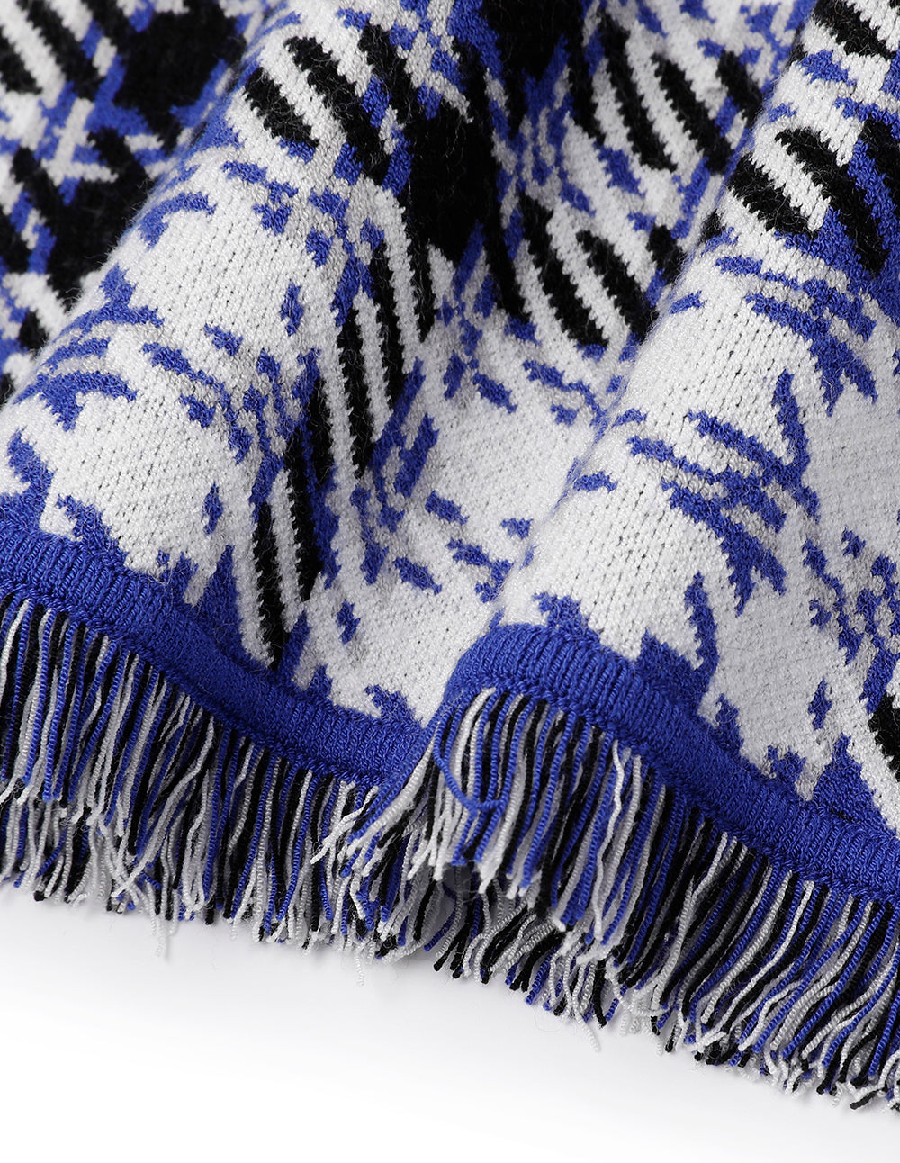 MARYLING Blue And White Plaid Tassel Plaid Knitted Top